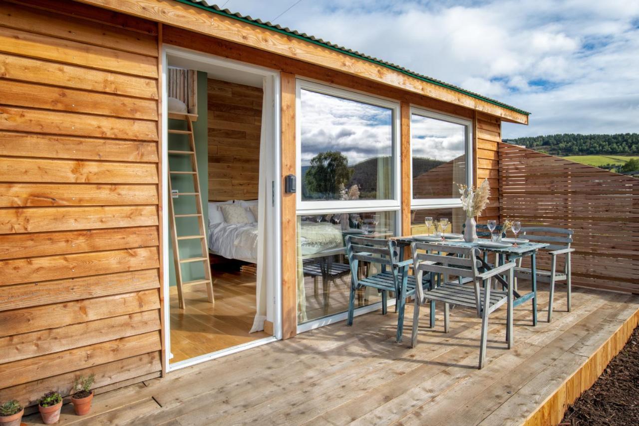 Alba - Charming Boutique Forest View Cabin With Hot Tub In Ballater Esterno foto